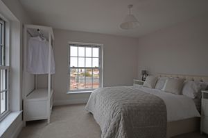 Photo 17- click for photo gallery